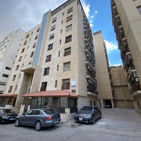 Luxury Apartment In Awesome Location In Ammán Kültér fotó